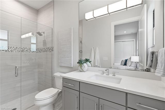 3120 Livorno LN, Naples, FL 34114