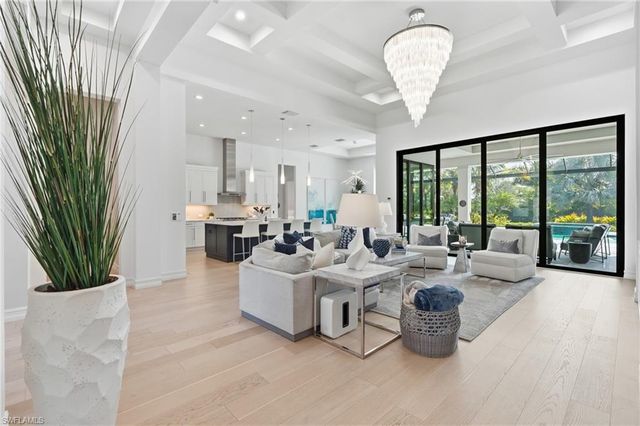 3120 Livorno LN, Naples, FL 34114