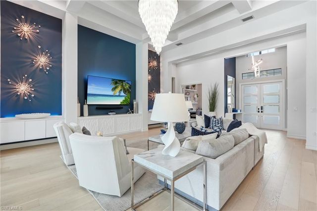 3120 Livorno LN, Naples, FL 34114