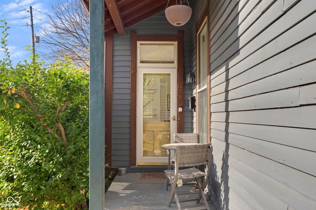 1002 N New Jersey Street, Indianapolis, IN 46202