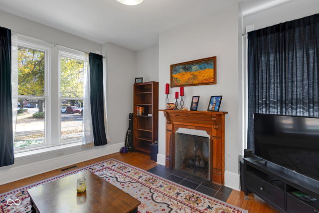 1002 N New Jersey Street, Indianapolis, IN 46202