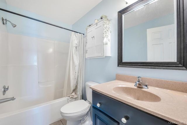 49 Lester Avenue, Freeport, NY 11520