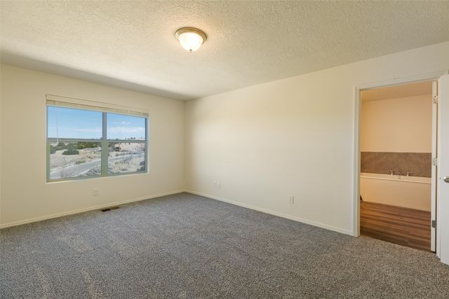 7324 Contenta Ridge Loop, Santa Fe, NM 87507