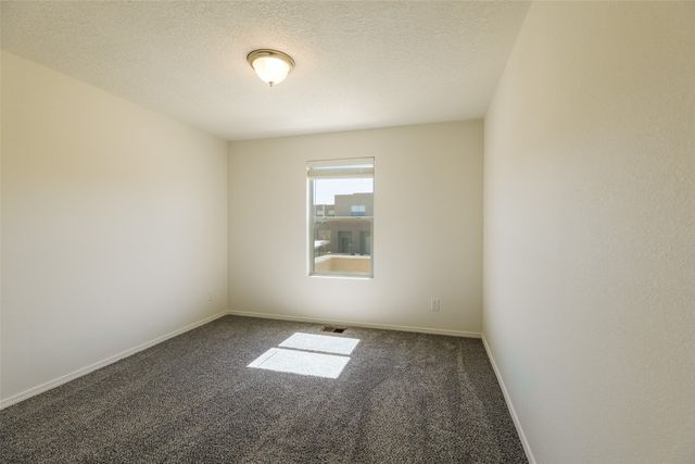 7324 Contenta Ridge Loop, Santa Fe, NM 87507