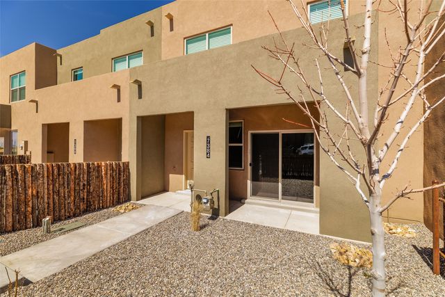7324 Contenta Ridge Loop, Santa Fe, NM 87507
