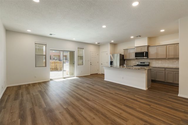 7324 Contenta Ridge Loop, Santa Fe, NM 87507