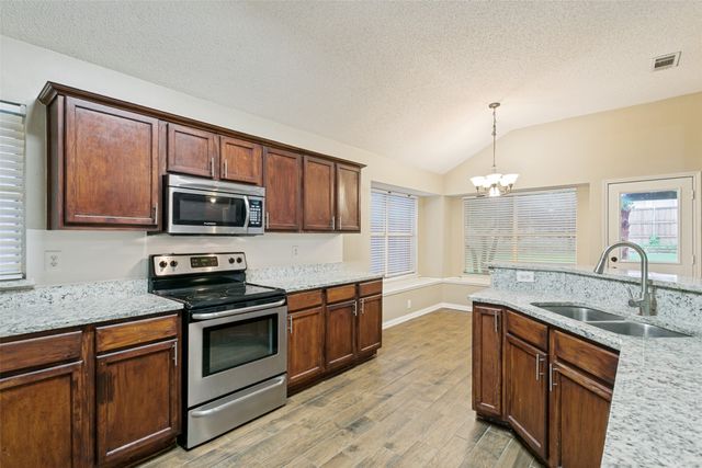 3004 Norwich Lane, Corinth, TX 76210