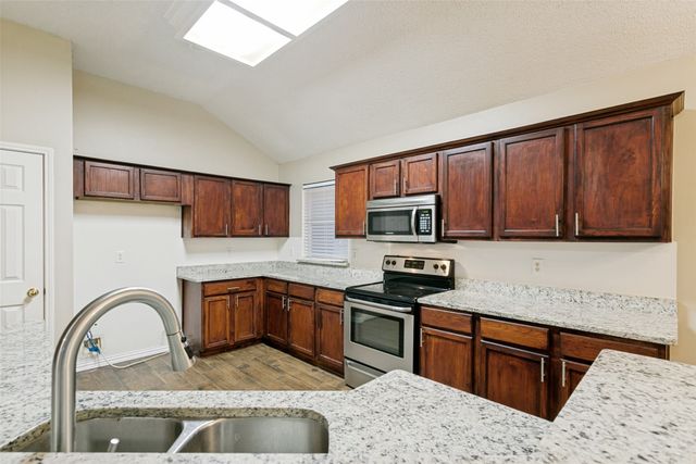 3004 Norwich Lane, Corinth, TX 76210