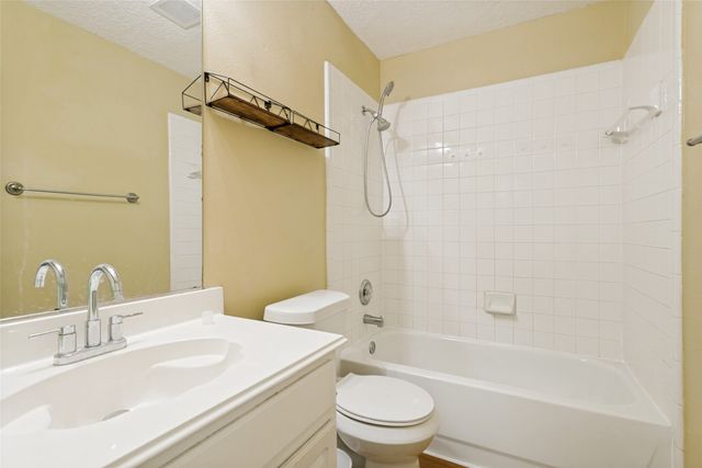 3004 Norwich Lane, Corinth, TX 76210