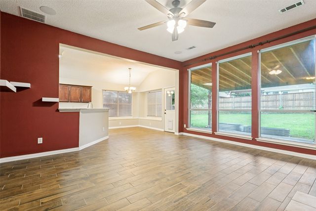 3004 Norwich Lane, Corinth, TX 76210