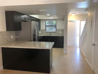 5806 W 26th Avenue 210, Hialeah, FL 33016