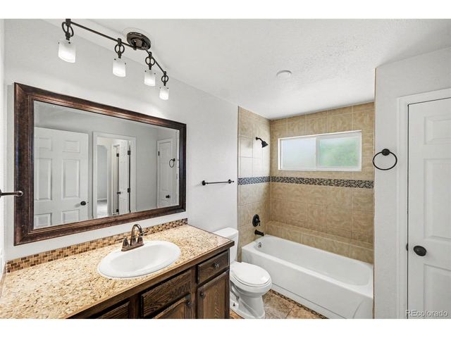 7609 Harlan Way, Arvada, CO 80003