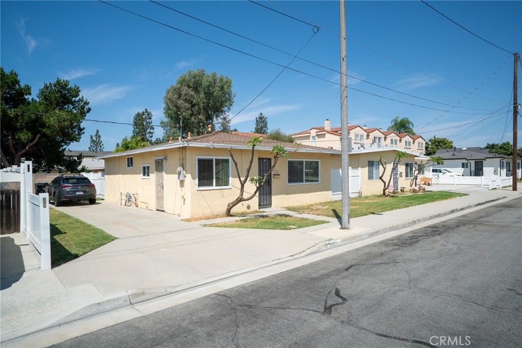 9089 9091 Watson Street, Cypress, CA 90630 — photo 2