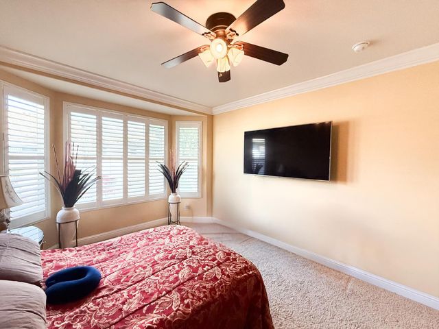 2372 Shadow Berry Dr, Manteca, CA 95336