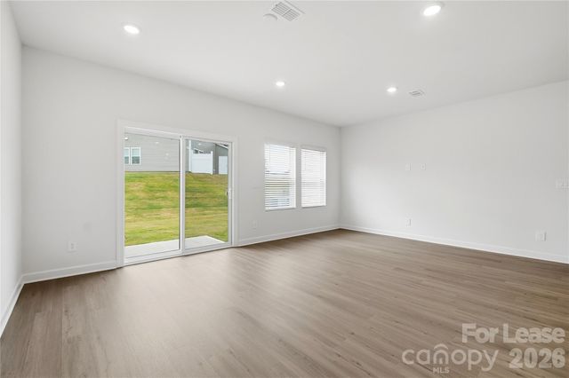 9017 Foggy Brook Loop, Charlotte, NC 28216