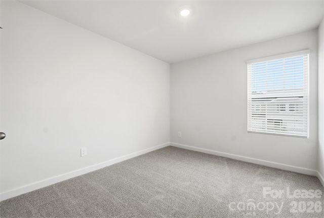 9017 Foggy Brook Loop, Charlotte, NC 28216