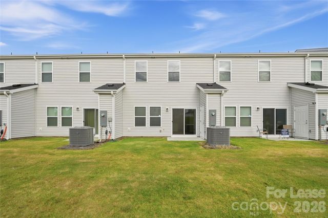 9017 Foggy Brook Loop, Charlotte, NC 28216