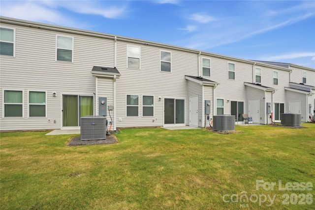 9017 Foggy Brook Loop, Charlotte, NC 28216