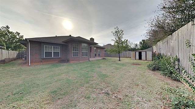 17309 Platinum Lane, Edmond, OK 73012