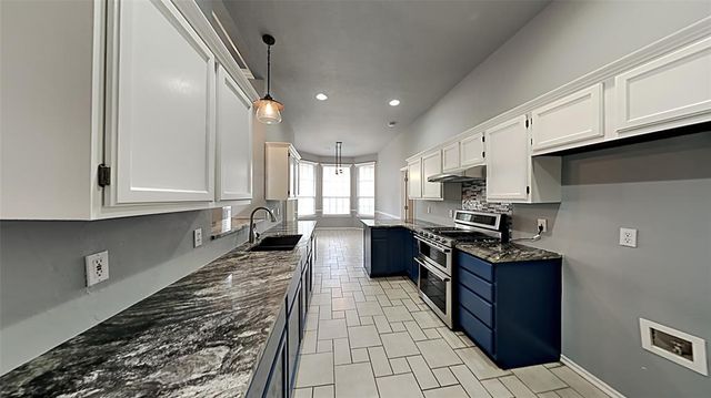 17309 Platinum Lane, Edmond, OK 73012