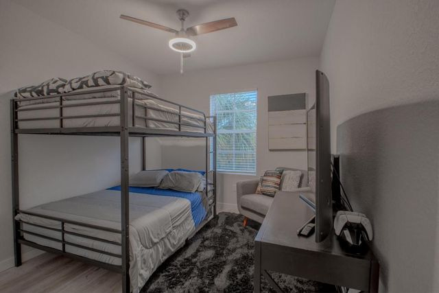 6030 Wildfire Way, West Palm Beach, FL 33415