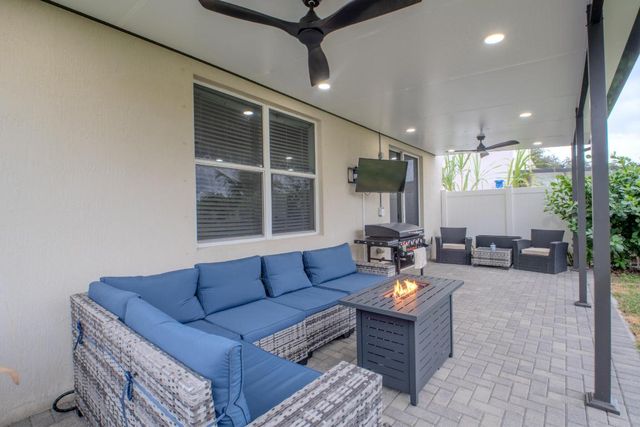 6030 Wildfire Way, West Palm Beach, FL 33415