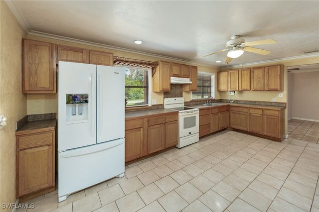 7384 Coon RD, North Fort Myers, FL 33917