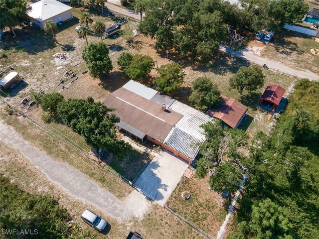 7384 Coon RD, North Fort Myers, FL 33917