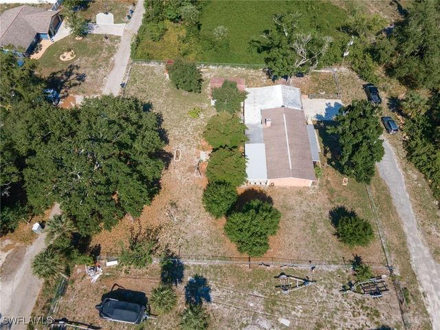 7384 Coon RD, North Fort Myers, FL 33917