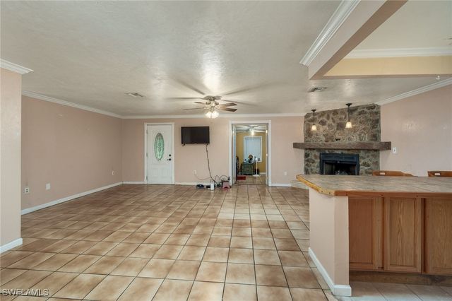 7384 Coon RD, North Fort Myers, FL 33917