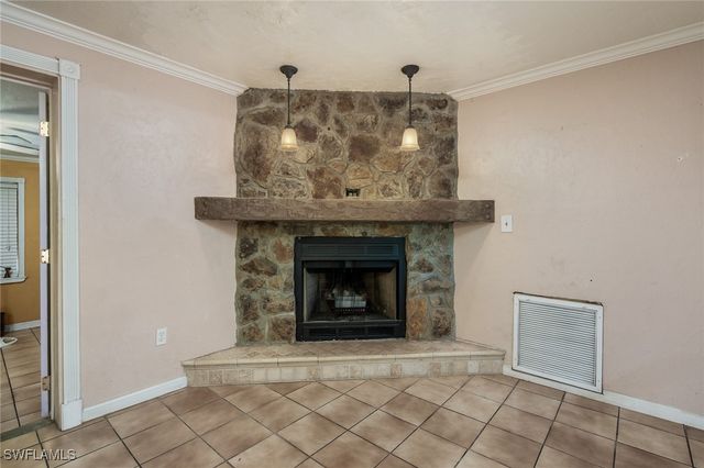 7384 Coon RD, North Fort Myers, FL 33917