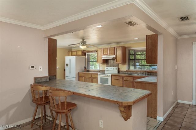 7384 Coon RD, North Fort Myers, FL 33917