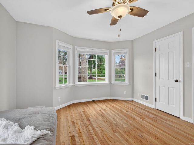 4222 Hazelhurst Drive, Fort Wayne, IN 46804