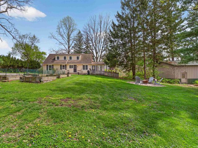 4222 Hazelhurst Drive, Fort Wayne, IN 46804
