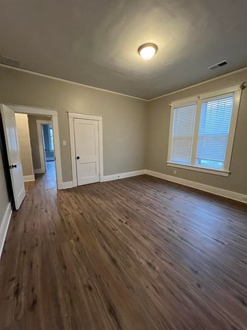 1958 VINTON AVE, Memphis, TN 38104