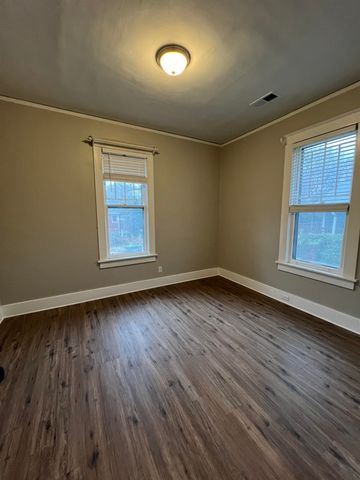 1958 VINTON AVE, Memphis, TN 38104