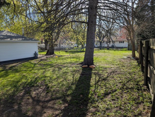 2215 Dowd Street, Muskegon, MI 49441