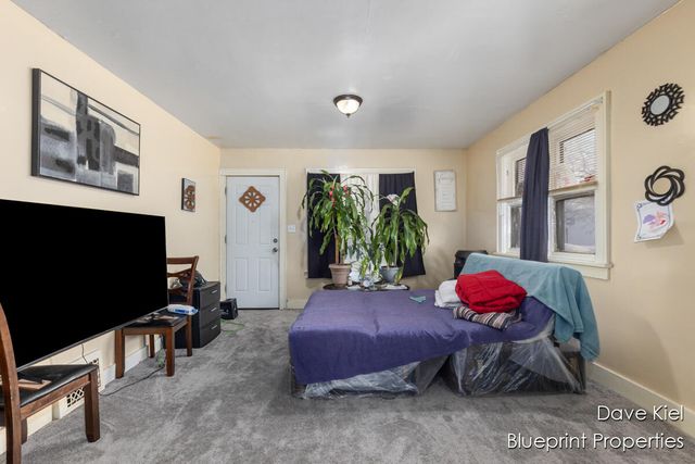 1195 S Getty Street, Muskegon City, MI 49442