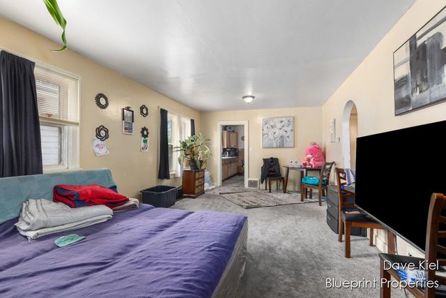 1195 S Getty Street, Muskegon City, MI 49442