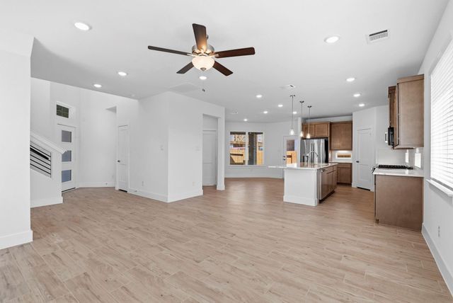 2743 Brandon Bluff Bend, Fulshear, TX 77441