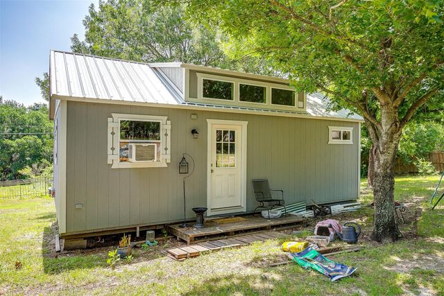 1312 Robyn Road, Azle, TX 76020