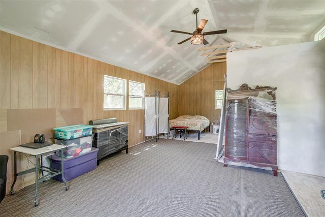 1312 Robyn Road, Azle, TX 76020