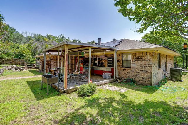 1312 Robyn Road, Azle, TX 76020