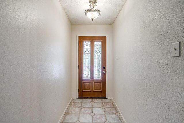 1312 Robyn Road, Azle, TX 76020