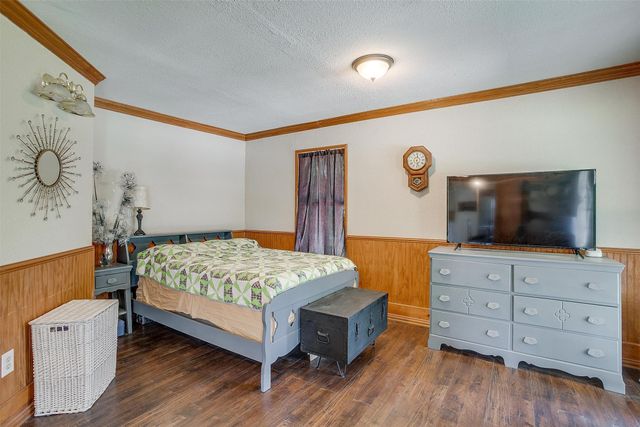 1312 Robyn Road, Azle, TX 76020