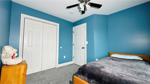 880 Upper Mountain Road, Lewiston, NY 14092