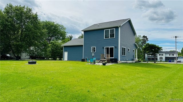 880 Upper Mountain Road, Lewiston, NY 14092