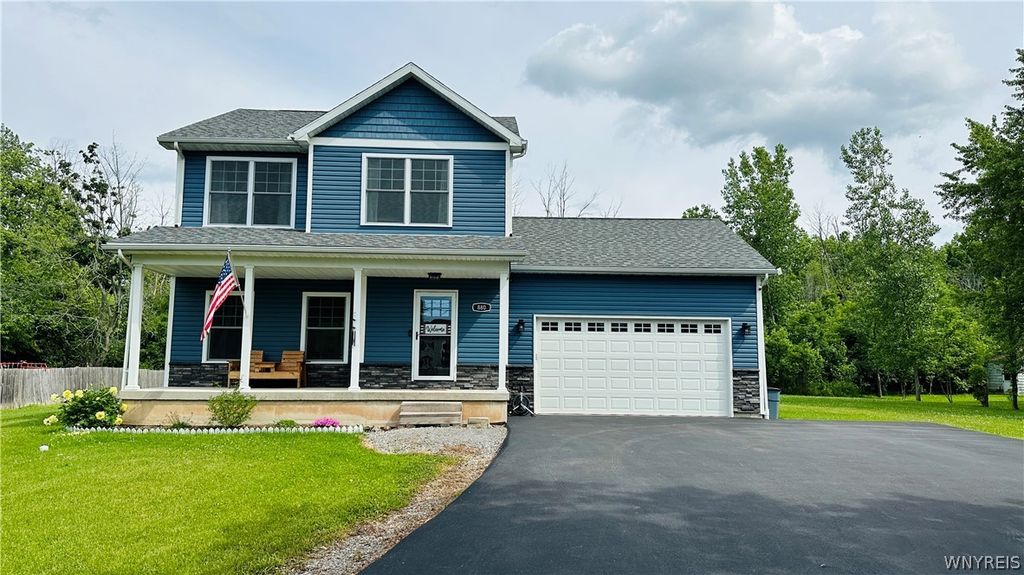 880 Upper Mountain Road, Lewiston, NY 14092