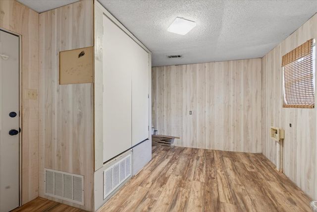 325 Lincoln Street, Trinidad, TX 75163