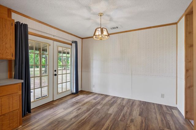 325 Lincoln Street, Trinidad, TX 75163